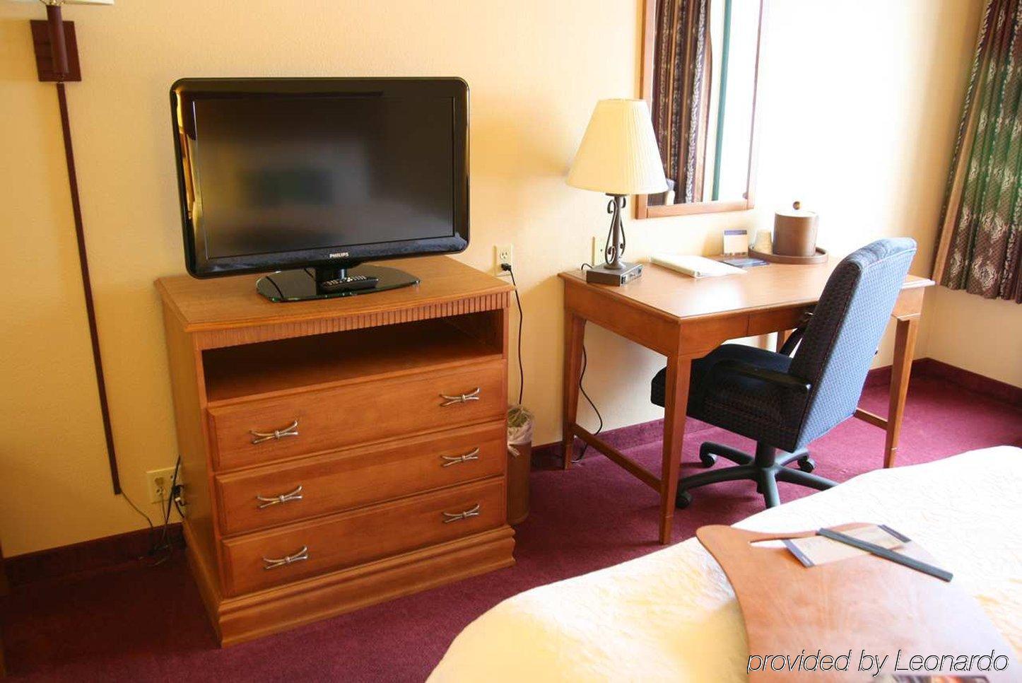 Hampton Inn בוזמן חדר תמונה